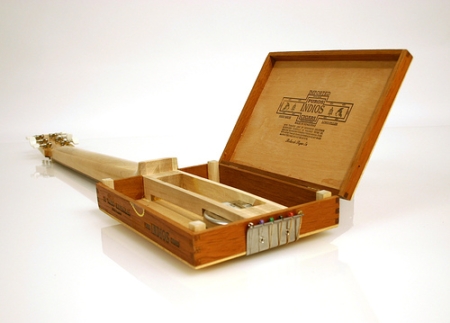 Cigar Box Guitar